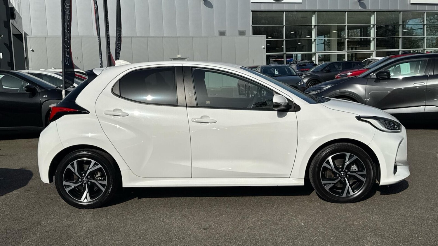 Used Toyota Yaris 2024 for sale - 78183395: Photo 24