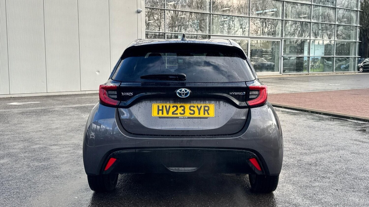 Used Toyota Yaris 2023 for sale - 77227845: Photo 19