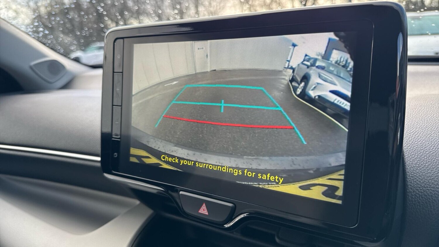 Used Toyota Yaris 2023 for sale - 77227845: Photo 24