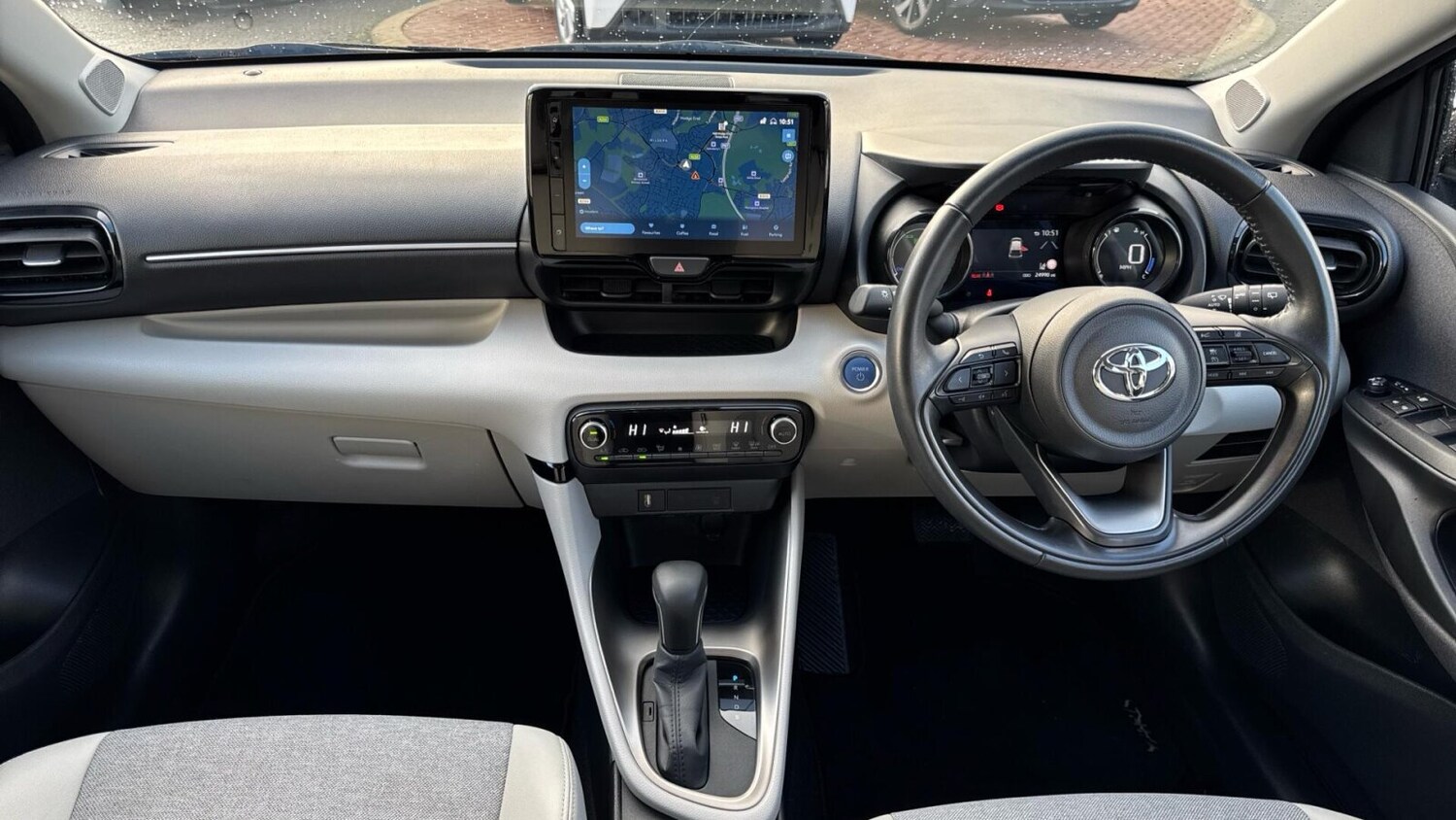 Used Toyota Yaris 2023 for sale - 77227845: Photo 5