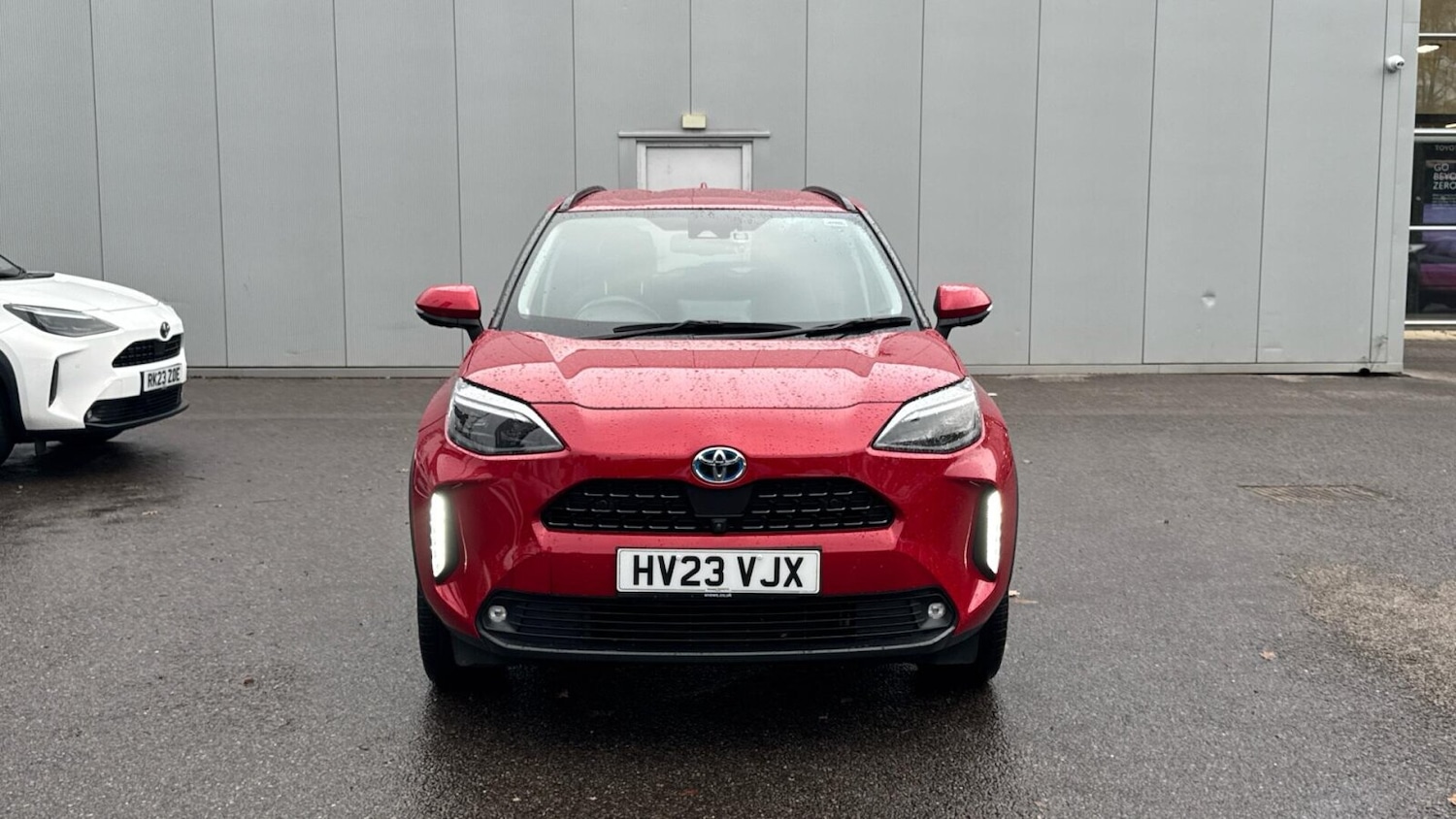 Used Toyota Yaris Cross 2023 for sale - 77157760: Photo 15