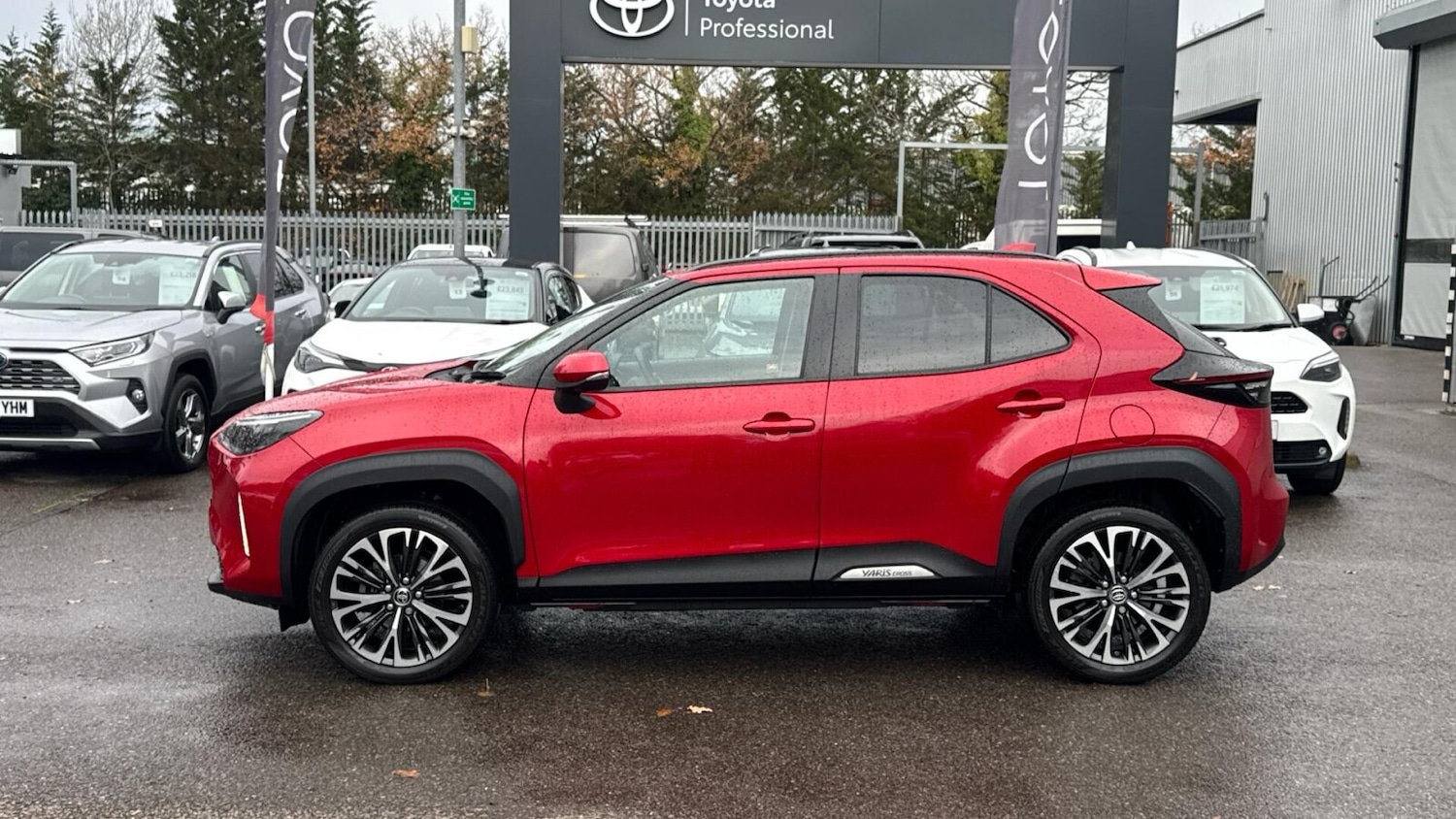 Used Toyota Yaris Cross 2023 for sale - 77157760: Photo 17