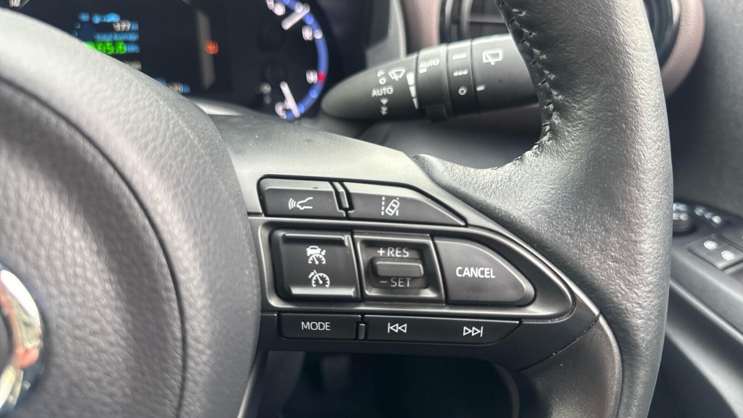 Used Toyota Yaris Cross 2023 for sale - 77157760: Photo 25