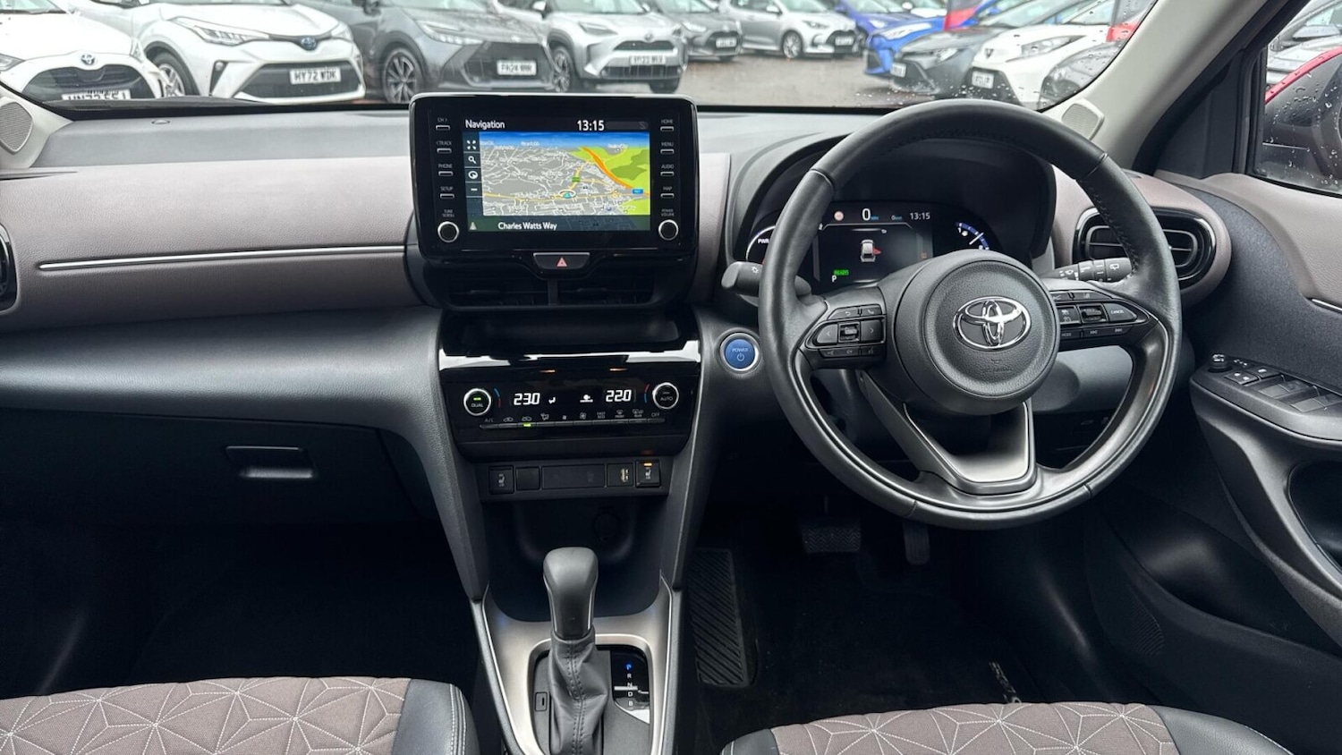 Used Toyota Yaris Cross 2023 for sale - 77157760: Photo 5