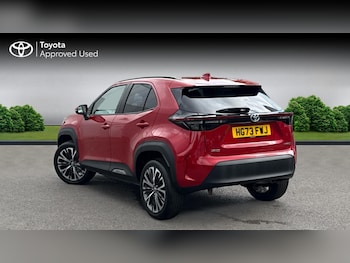 Used Toyota Yaris Cross 2023 for sale - 76231339: Photo