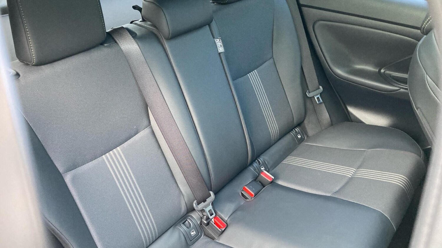 Used Toyota Yaris Cross 2022 for sale - 76674297: Photo 22