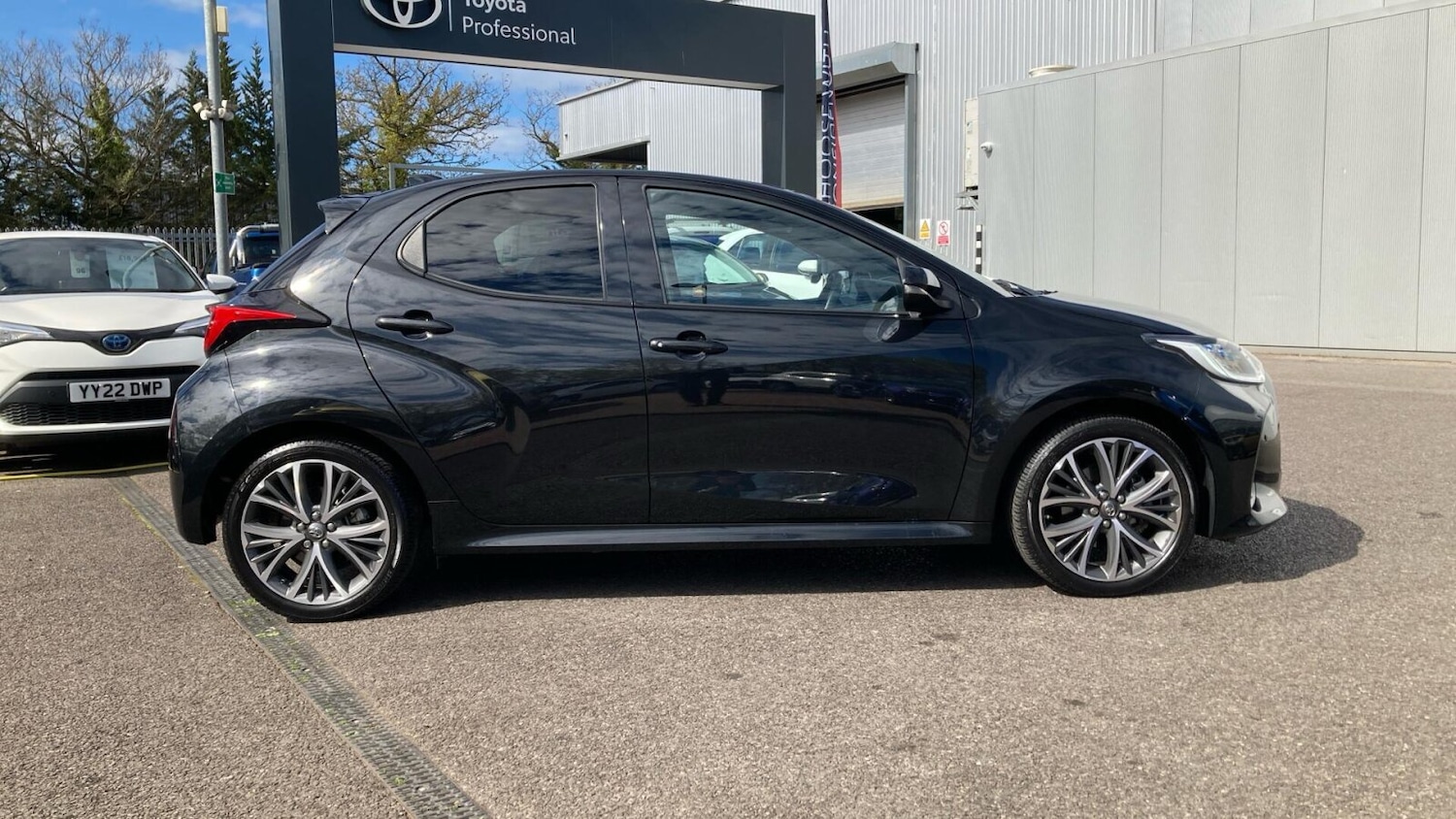 Used Toyota Yaris 2024 for sale - 78133462: Photo 16