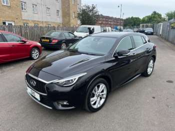 Used Infiniti Q30 2017 for sale - 74717702: Photo