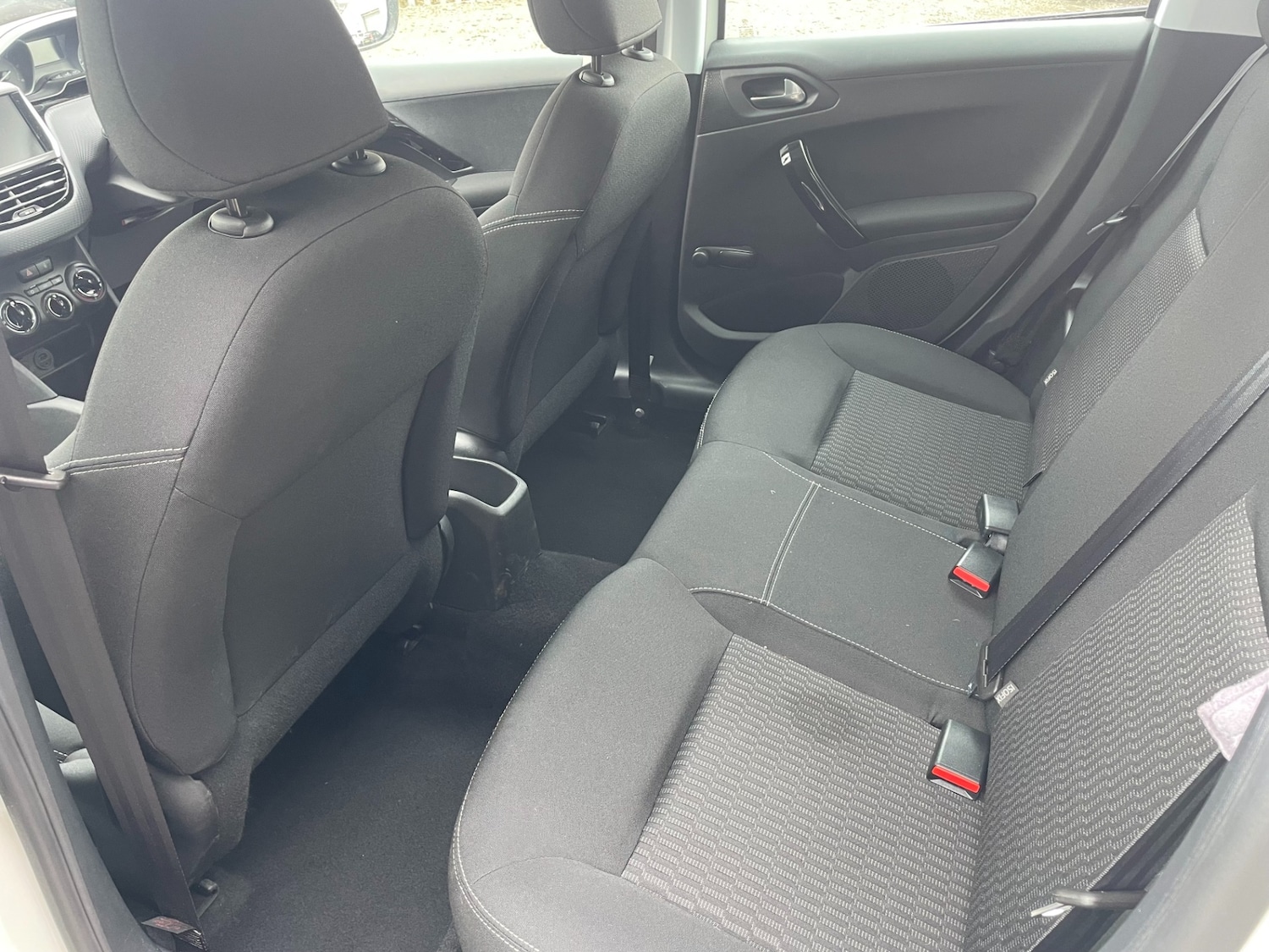 Used Peugeot 208 2016 for sale - 78027253: Photo 11