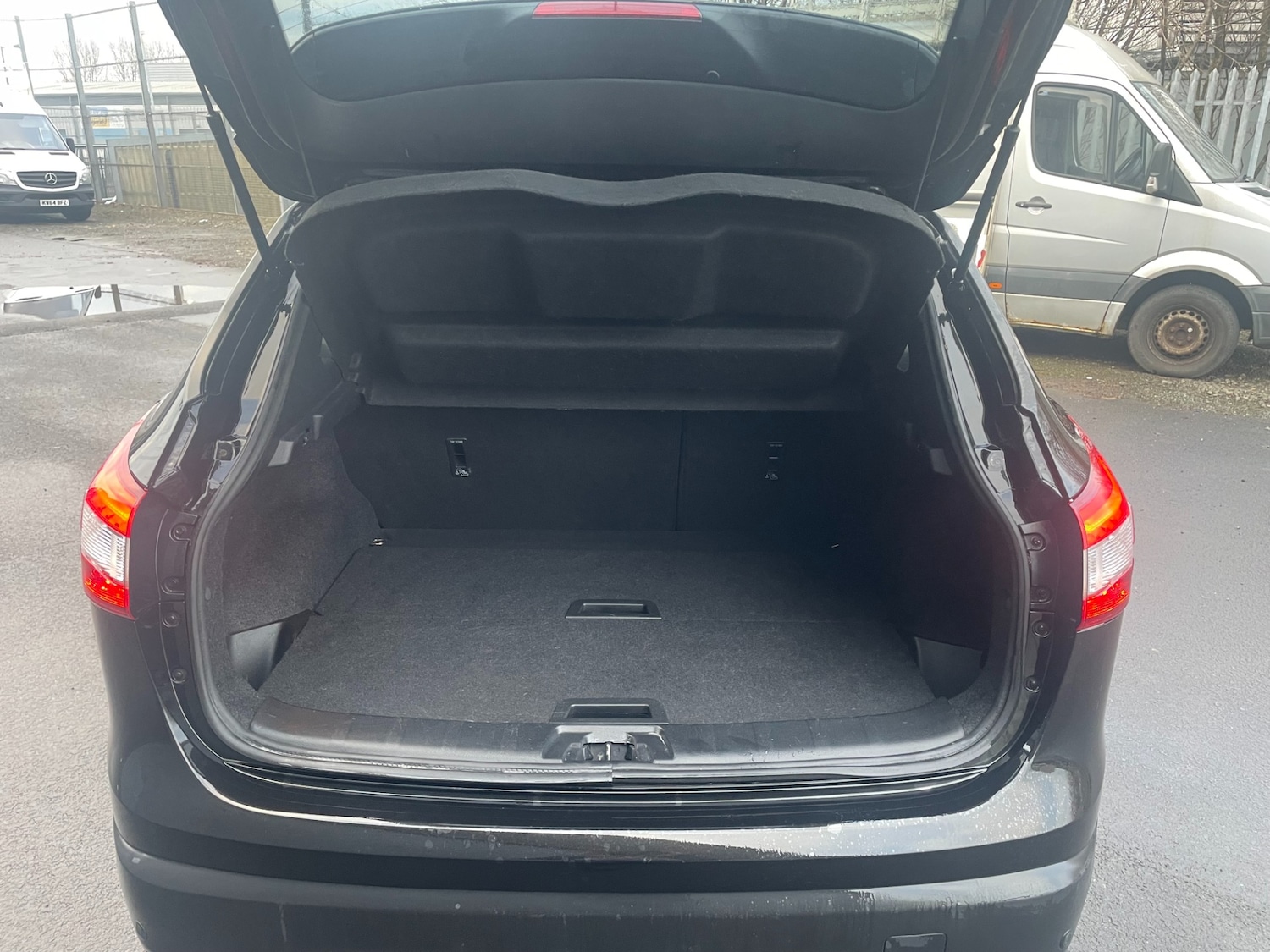 Used Nissan Qashqai 2016 for sale - 77208737: Photo 14