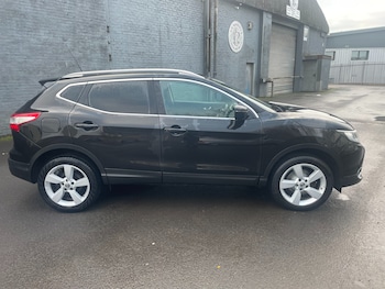 Used Nissan Qashqai 2016 for sale - 77208737: Photo