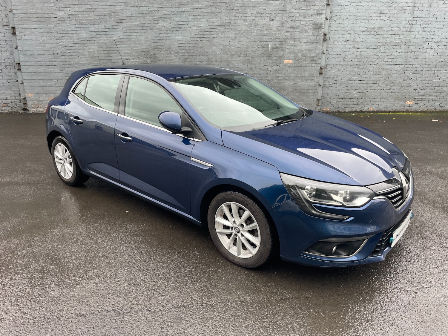 Used Renault Megane 2016 for sale - 76143947: Photo 1