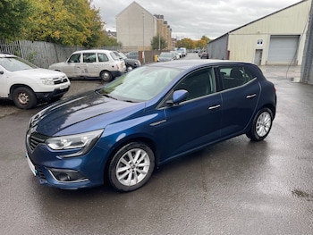 Used Renault Megane 2016 for sale - 76143947: Photo