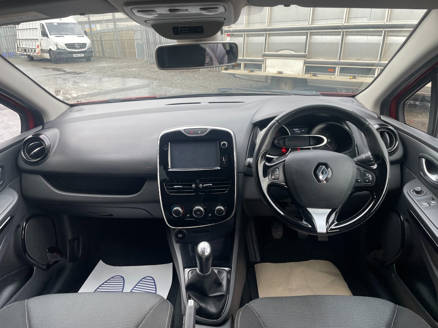 Used Renault Clio 2016 for sale - 77103412: Photo 11