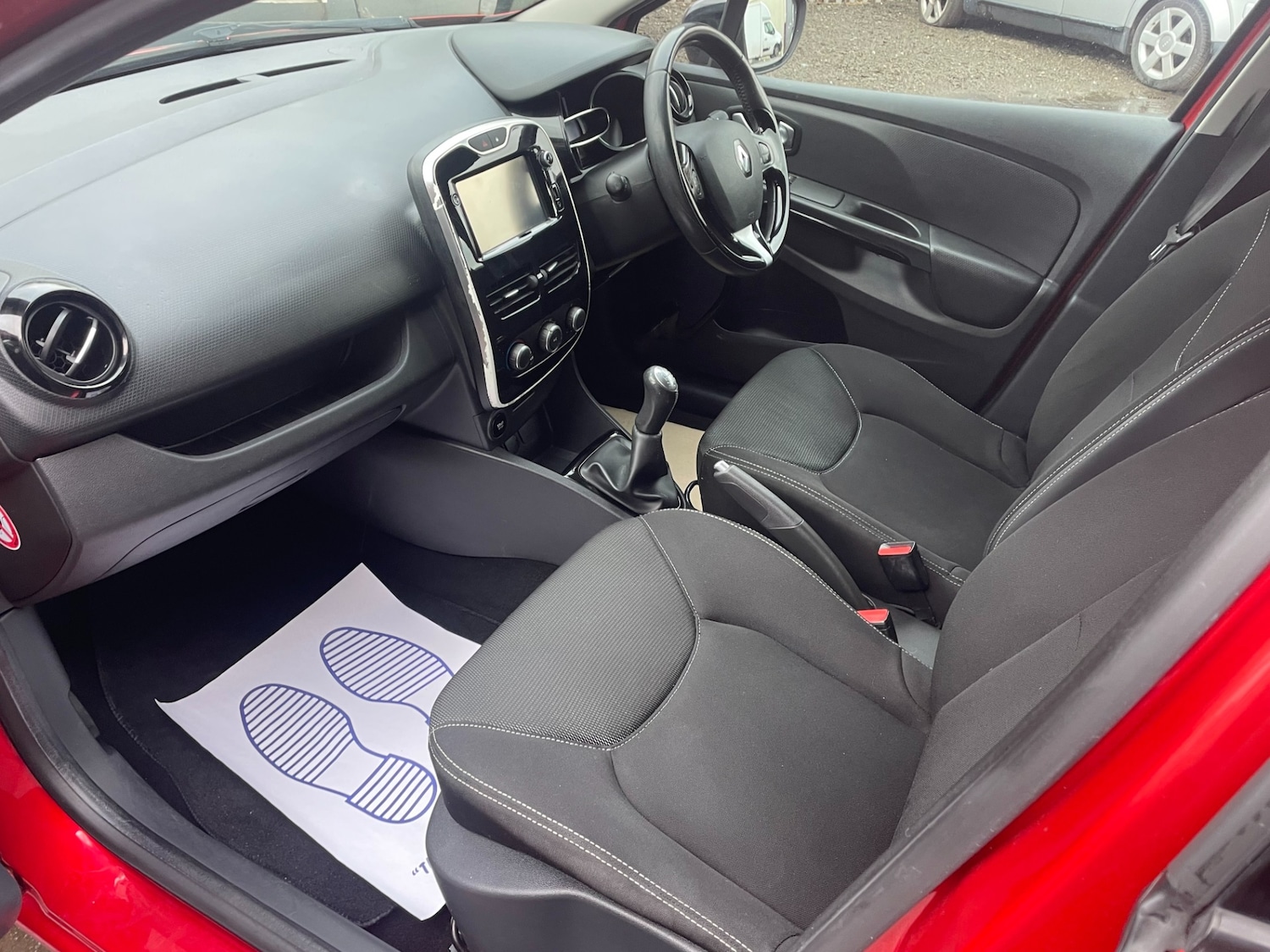 Used Renault Clio 2016 for sale - 77103412: Photo 14