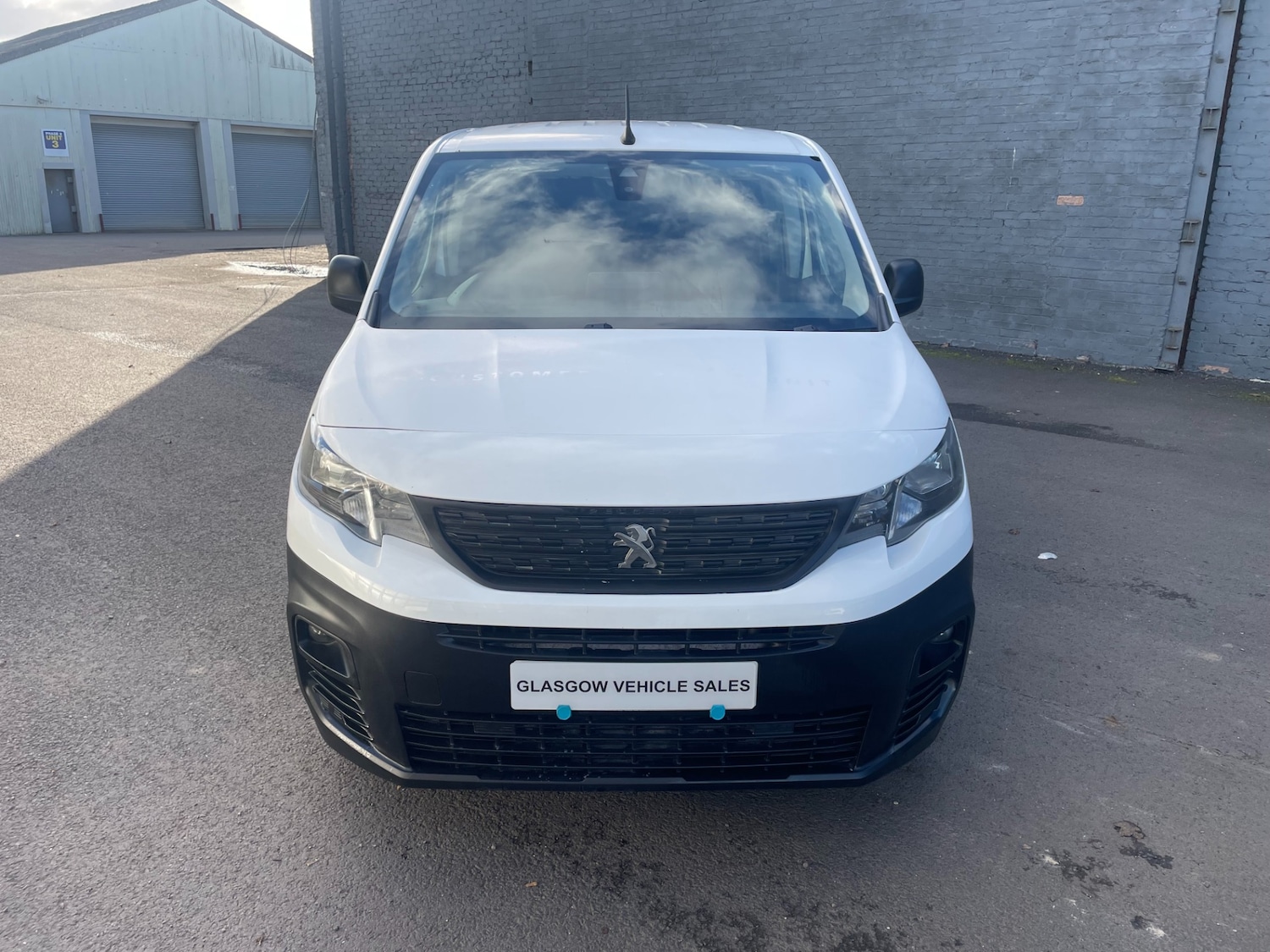 Used Peugeot Partner 2020 for sale - 76365457: Photo 2