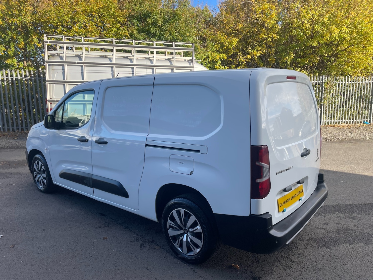 Used Peugeot Partner 2020 for sale - 76365457: Photo 9