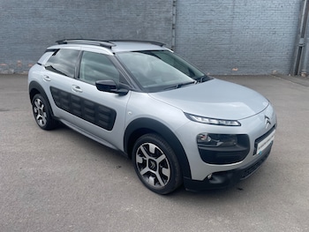 Used Citroen C4 Cactus 2017 for sale - 78804137: Photo
