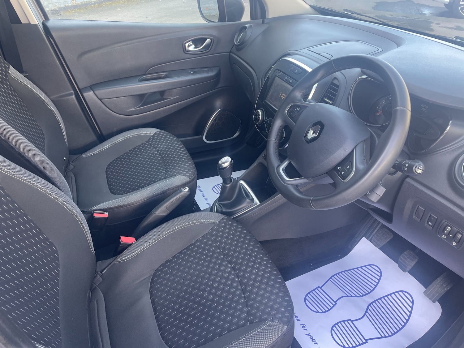 Used Renault Captur 2018 for sale - 77946211: Photo 10