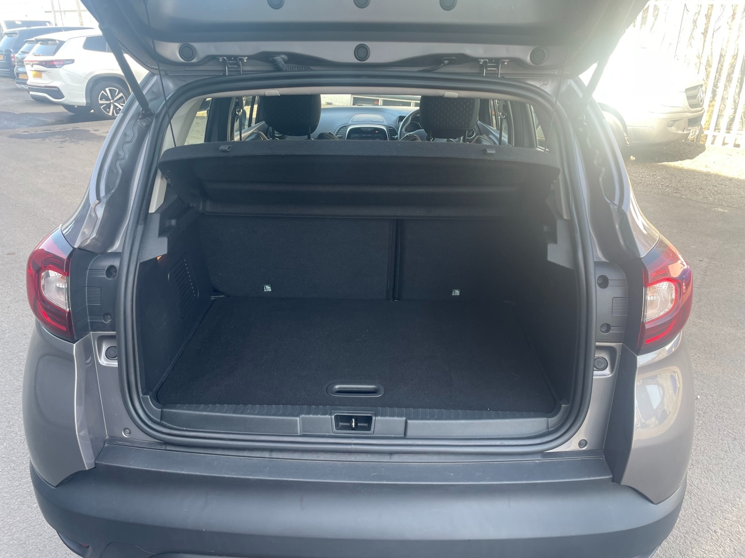 Used Renault Captur 2018 for sale - 77946211: Photo 14