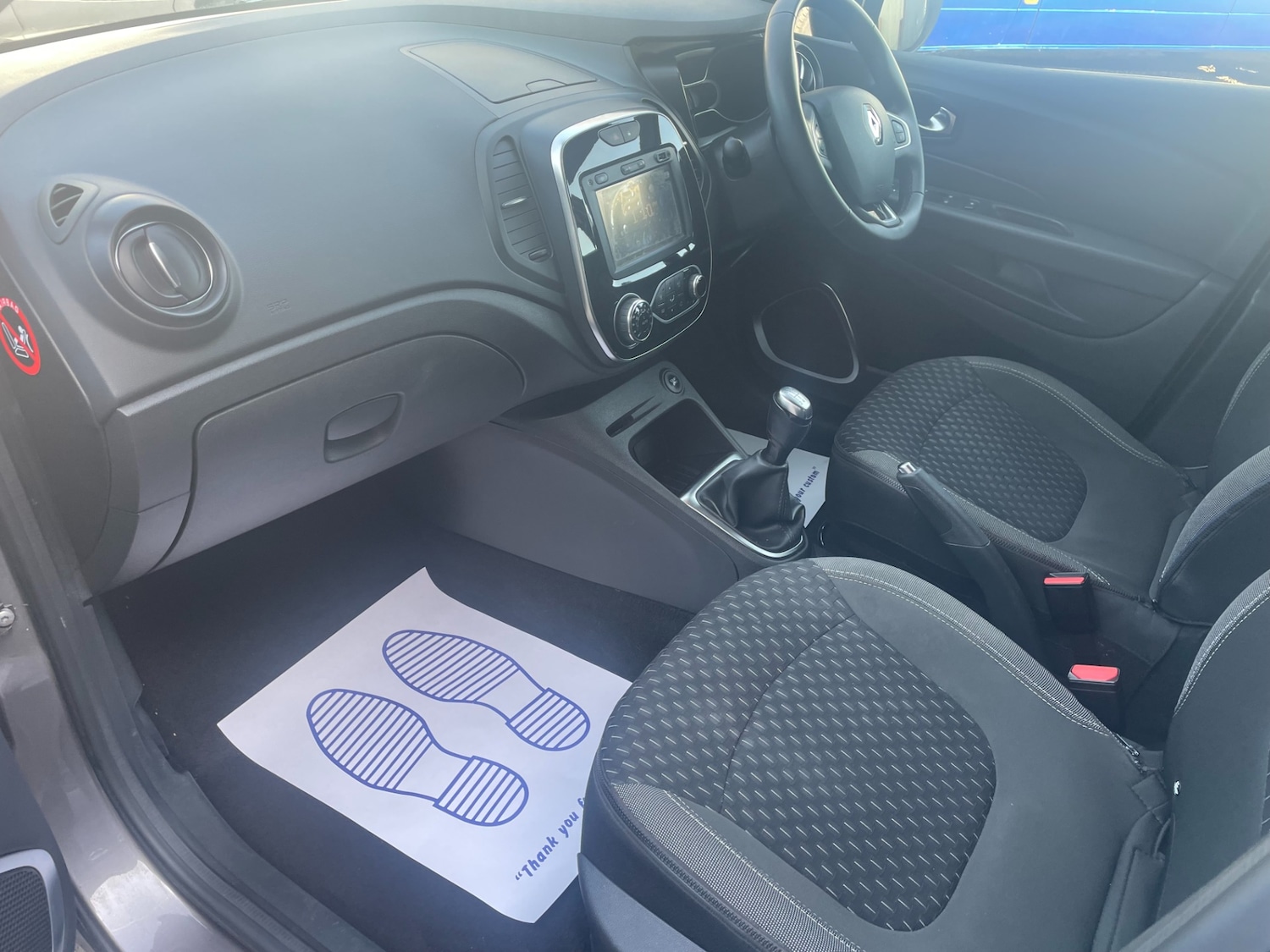 Used Renault Captur 2018 for sale - 77946211: Photo 16