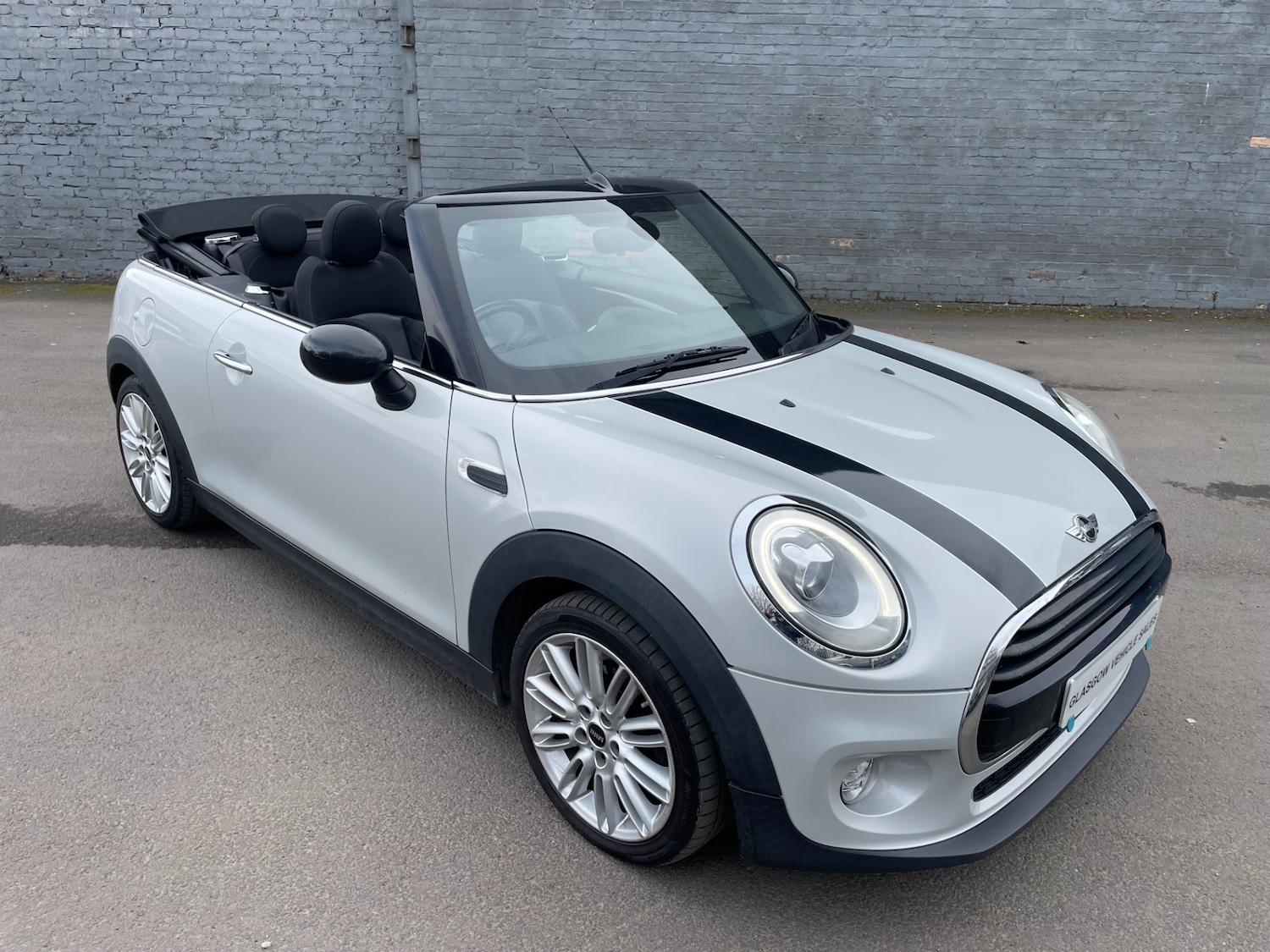 Used MINI Convertible 2018 for sale - 78027256: Photo 13