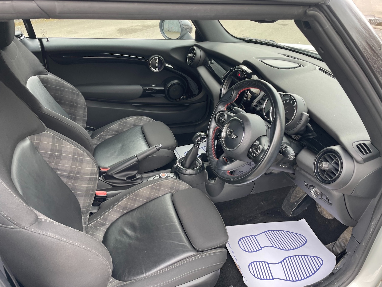 Used MINI Convertible 2018 for sale - 78027256: Photo 15