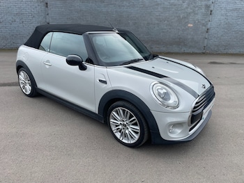 Used MINI Convertible 2018 for sale - 78027256: Photo