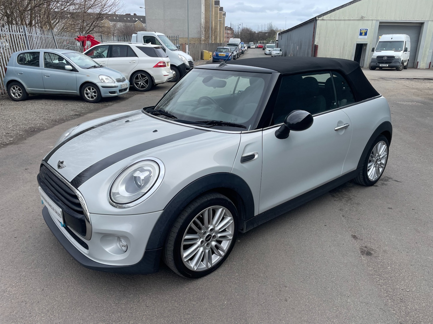 Used MINI Convertible 2018 for sale - 78027256: Photo 8