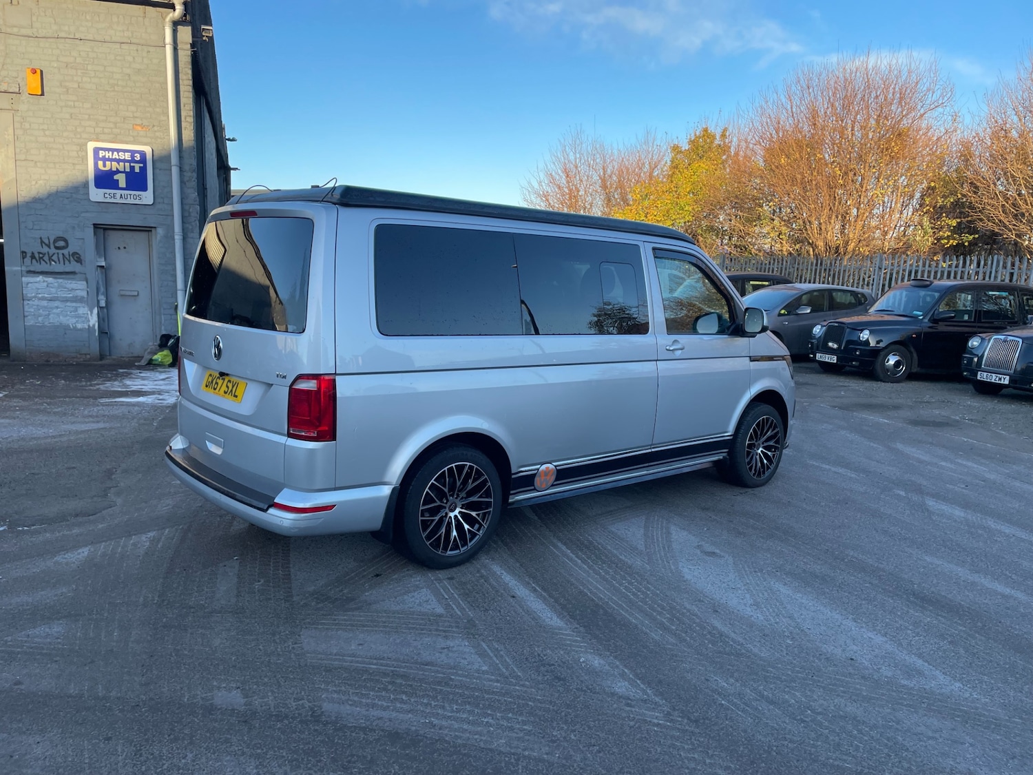Used Volkswagen Transporter 2017 for sale - 77460456: Photo 4