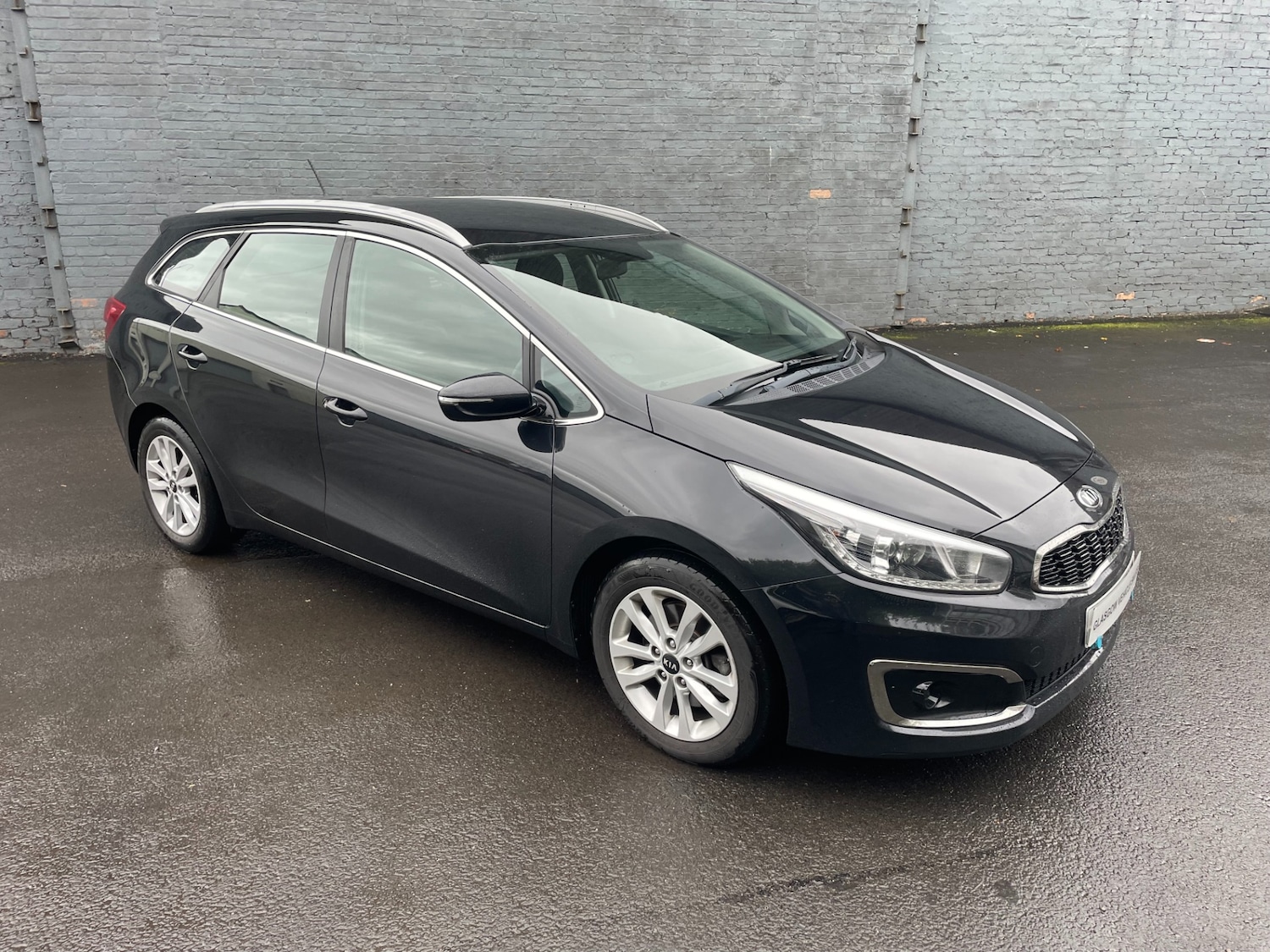 Used Kia Ceed 2017 for sale - 76144456: Photo 1