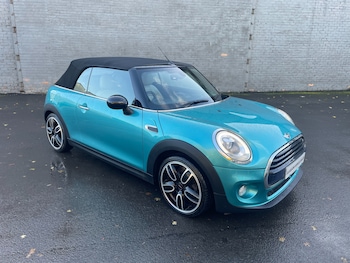 Used MINI Convertible 2017 for sale - 79216224: Photo