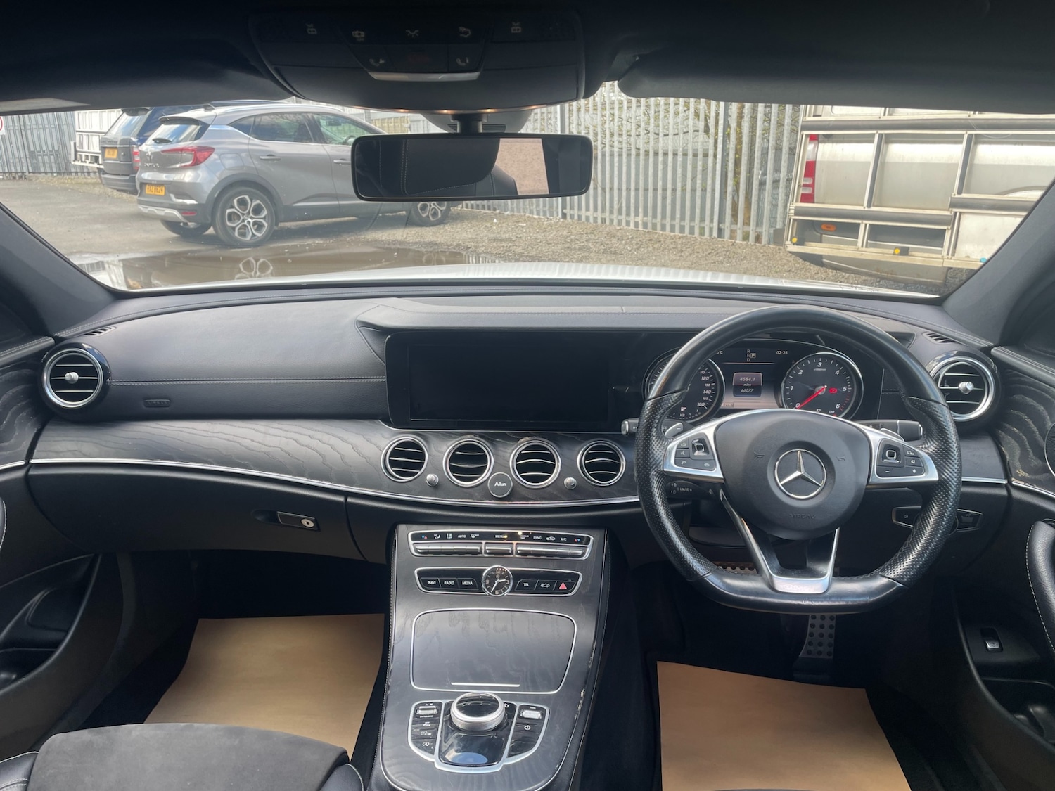 Used Mercedes-Benz E Class 2018 for sale - 78198151: Photo 12