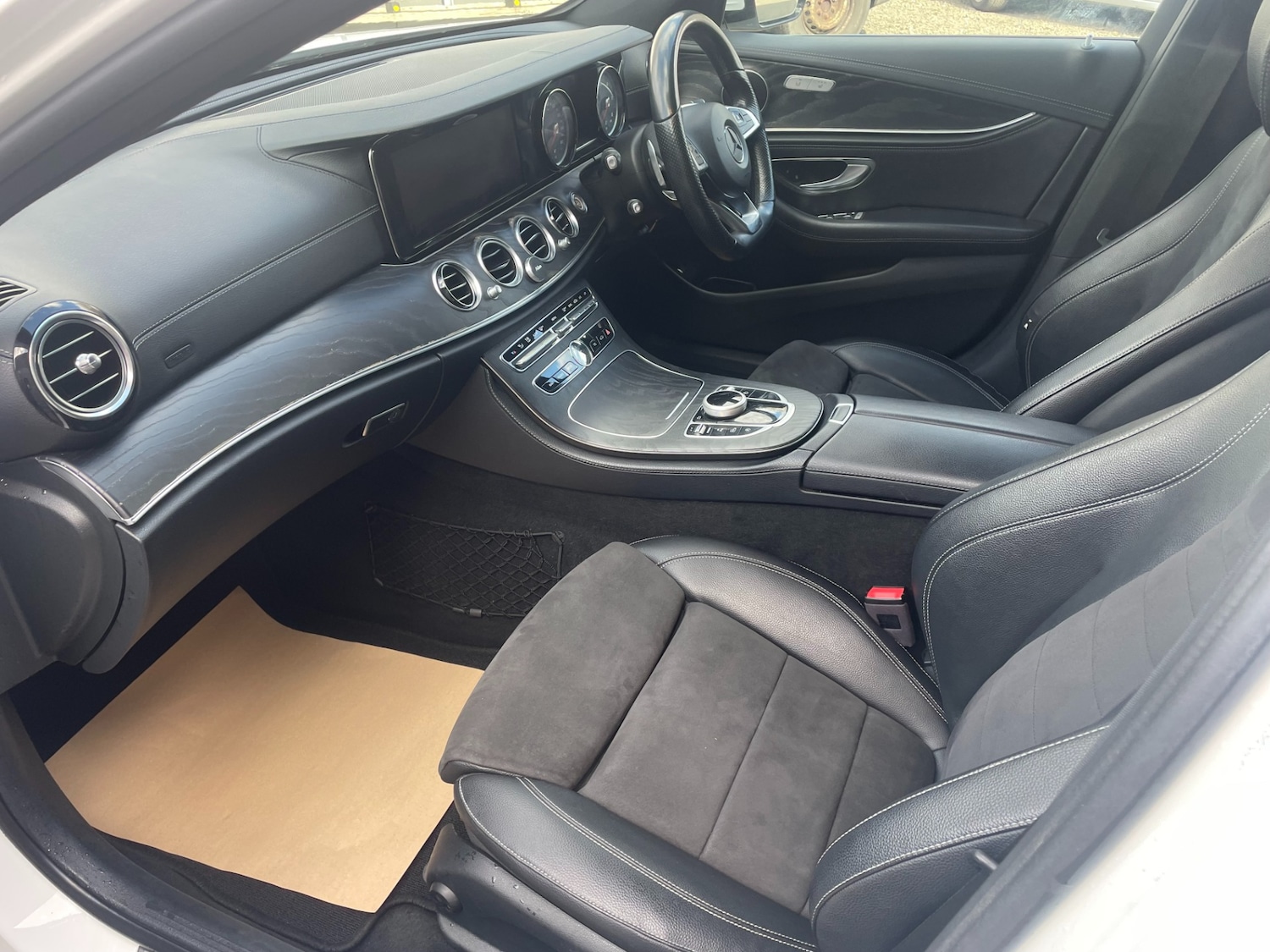 Used Mercedes-Benz E Class 2018 for sale - 78198151: Photo 15