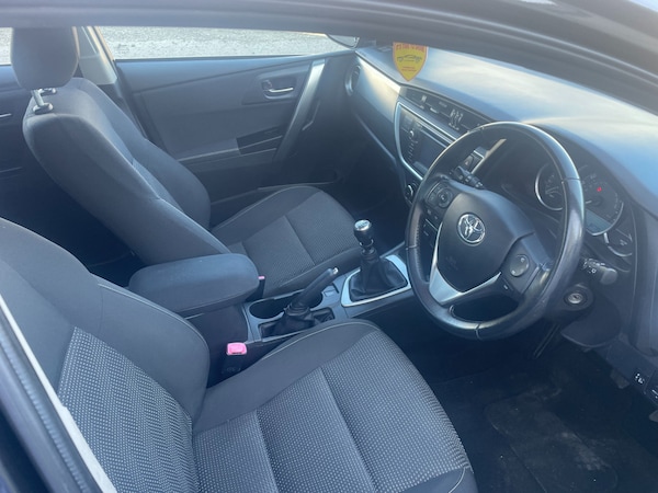 Used Toyota Auris 2013 for sale - 75440271: Photo 11