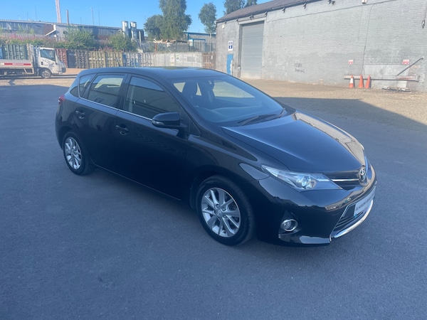 Used Toyota Auris 2013 for sale - 75440271: Photo 1