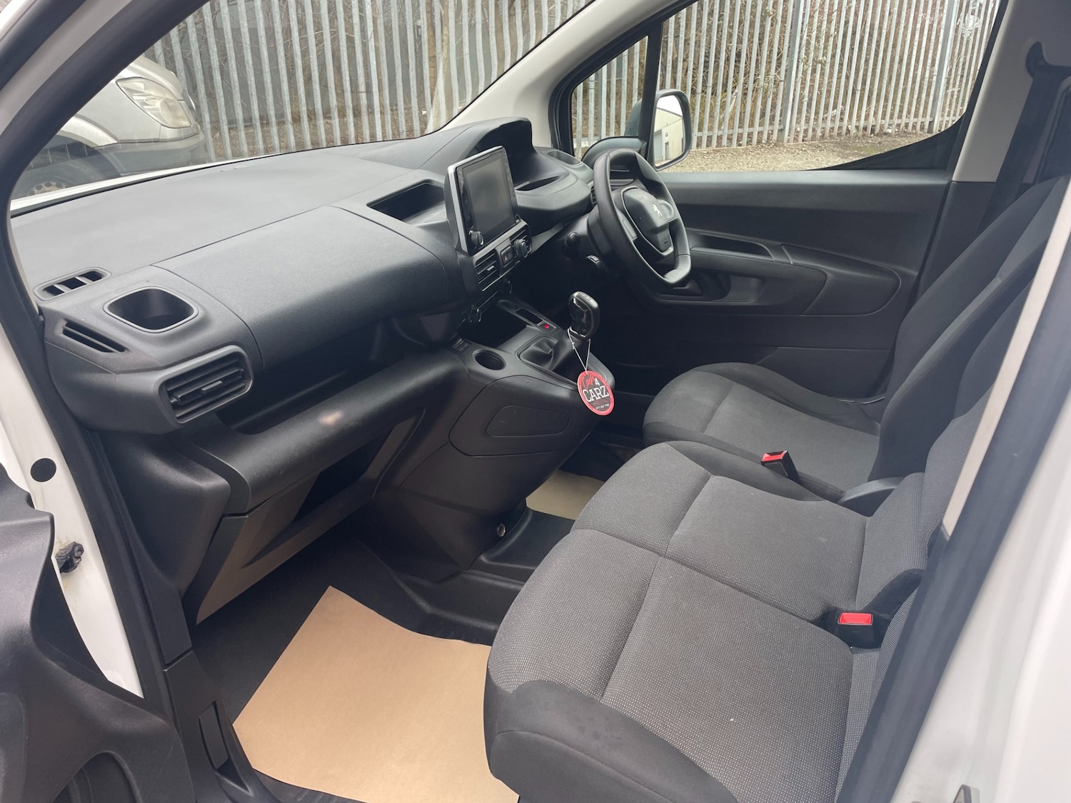 Used Peugeot Partner 2020 for sale - 77103393: Photo 12