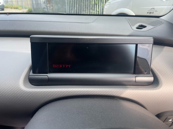 Used Citroen C4 Cactus 2017 for sale - 74982469: Photo 13