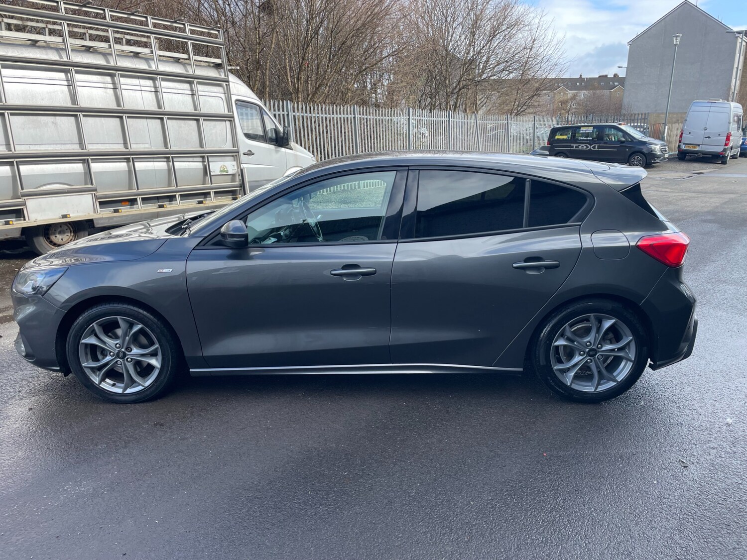 Used Ford Focus 2020 for sale - 77791190: Photo 8