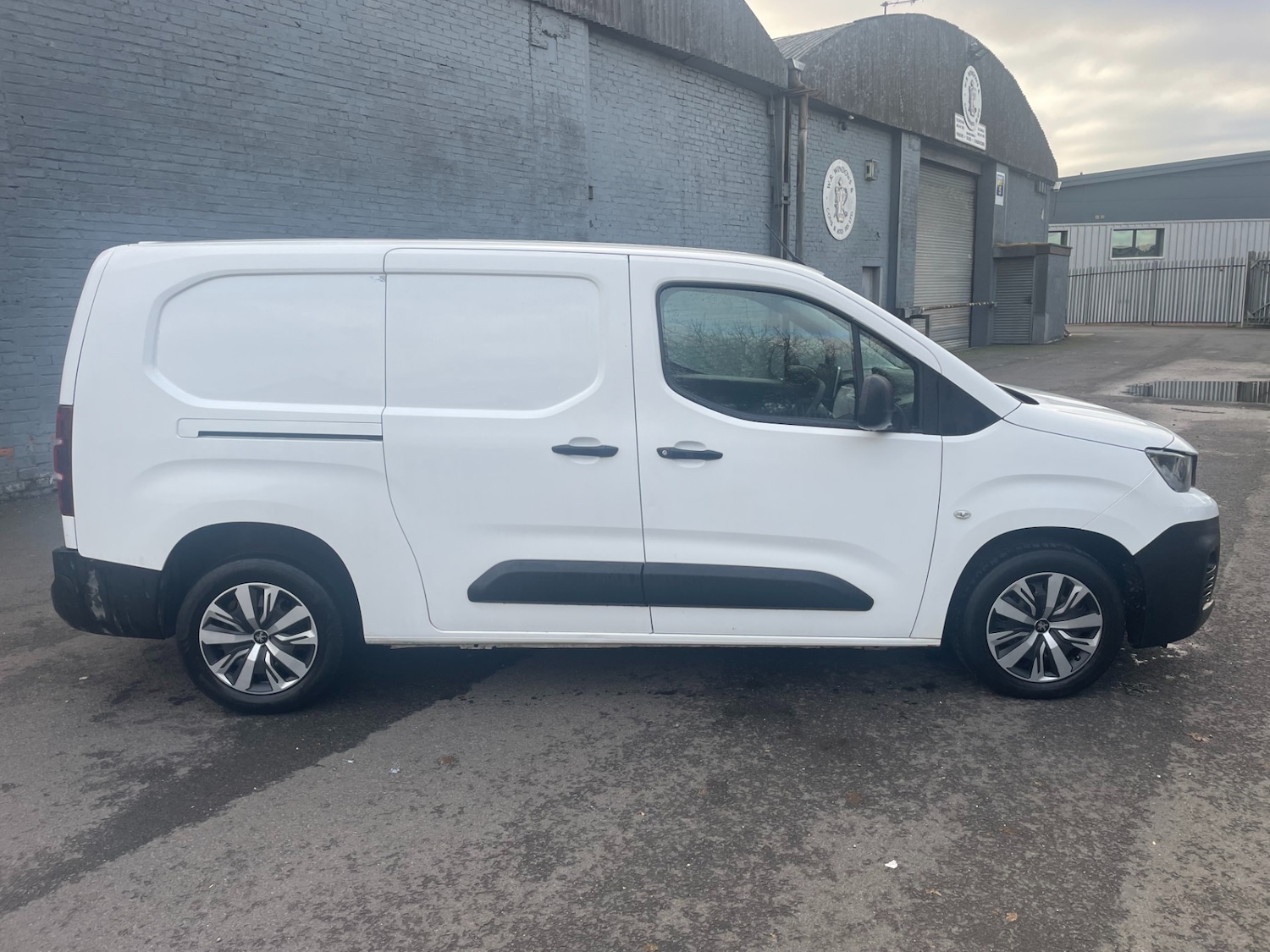 Used Peugeot Partner 2020 for sale - 76479574: Photo 5