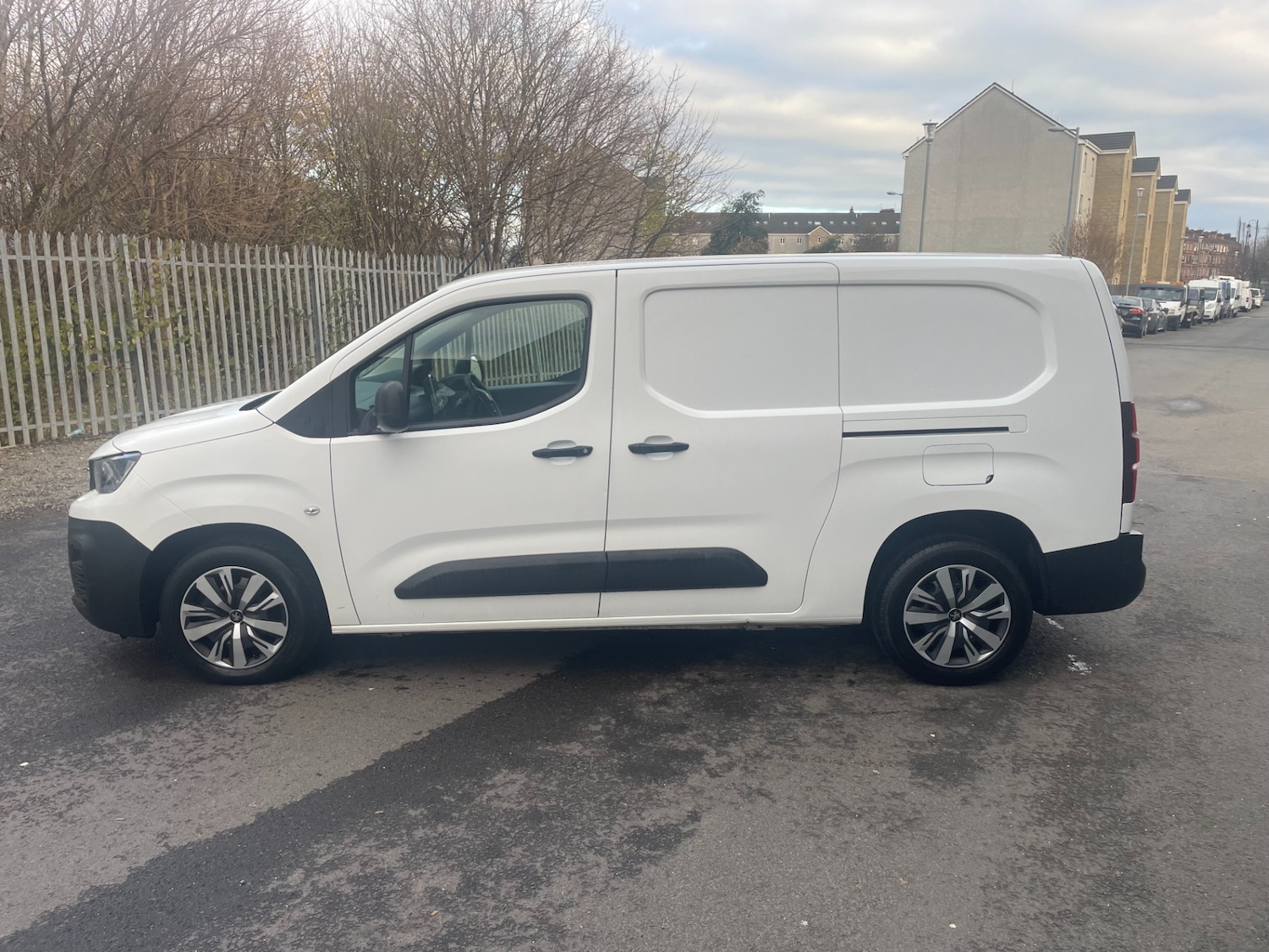 Used Peugeot Partner 2020 for sale - 76479574: Photo 9