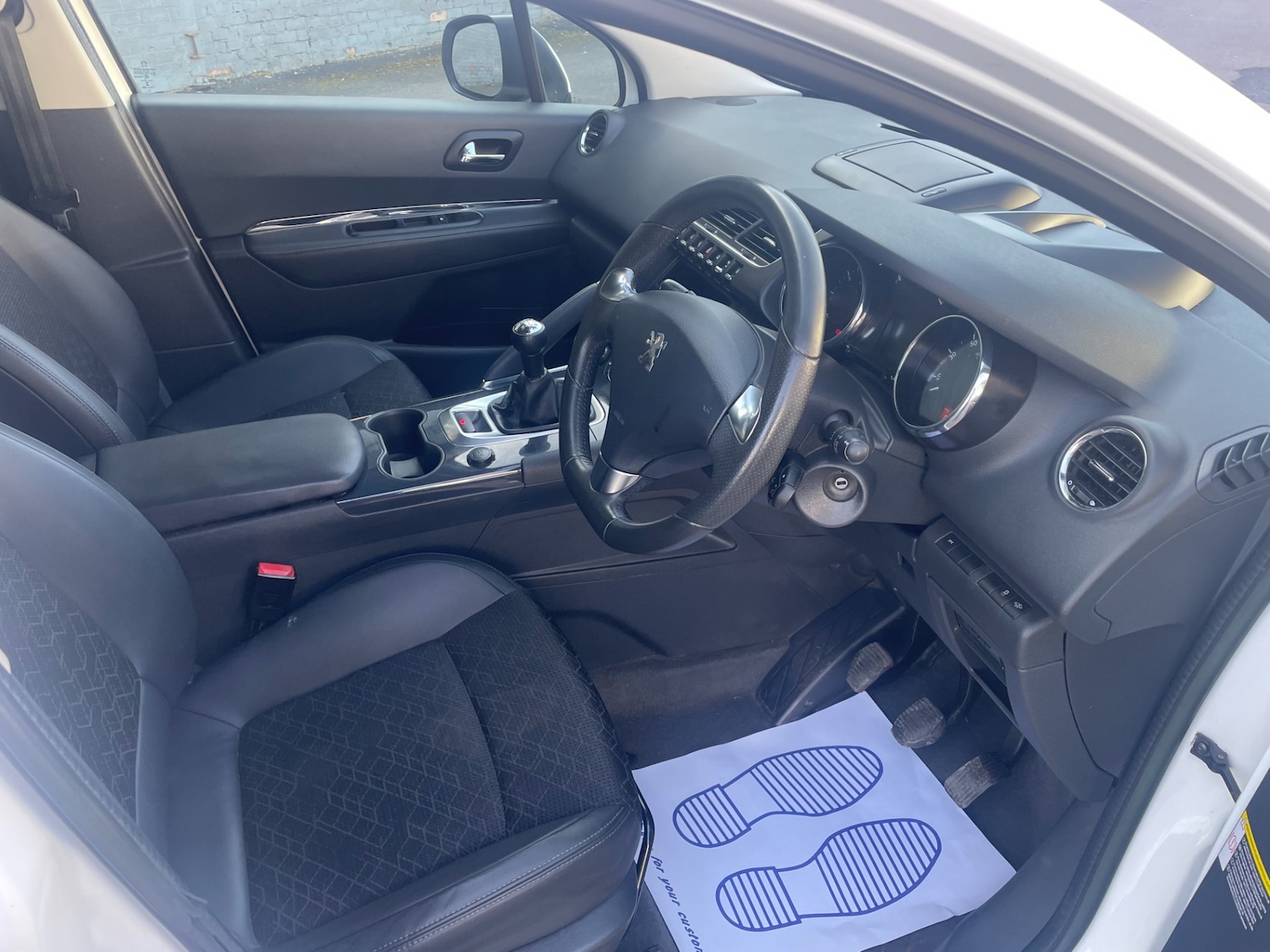 Used Peugeot 3008 2014 for sale - 77932576: Photo 11