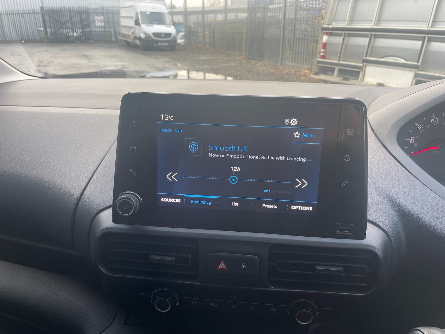 Used Peugeot Partner 2020 for sale - 76518428: Photo 14