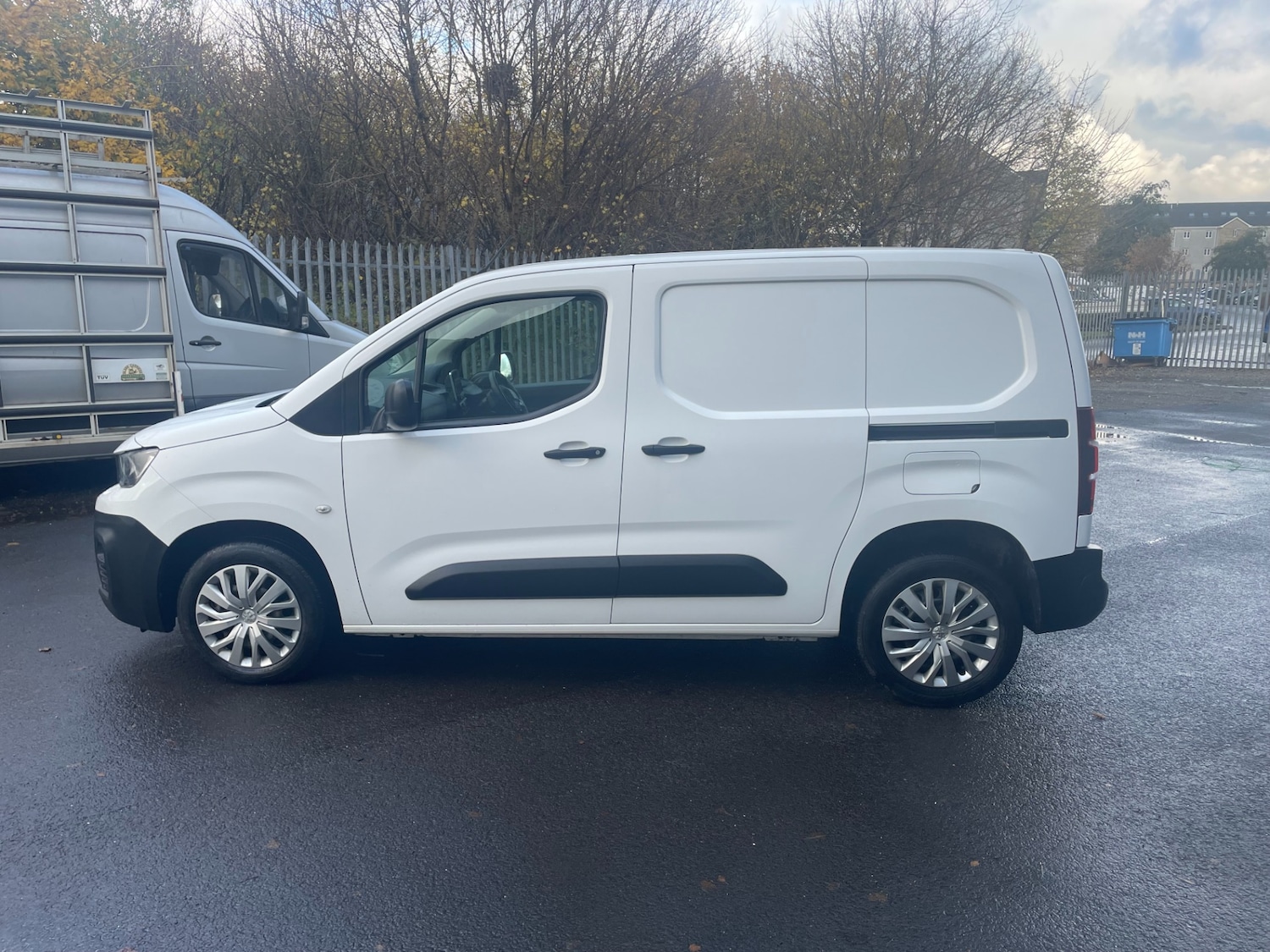 Used Peugeot Partner 2020 for sale - 76518428: Photo 6