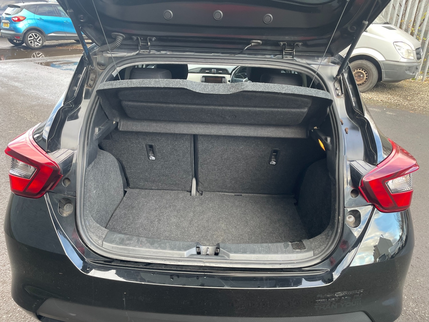 Used Nissan Micra 2017 for sale - 76682108: Photo 12