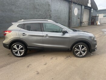 Used Nissan Qashqai 2017 for sale - 77579384: Photo
