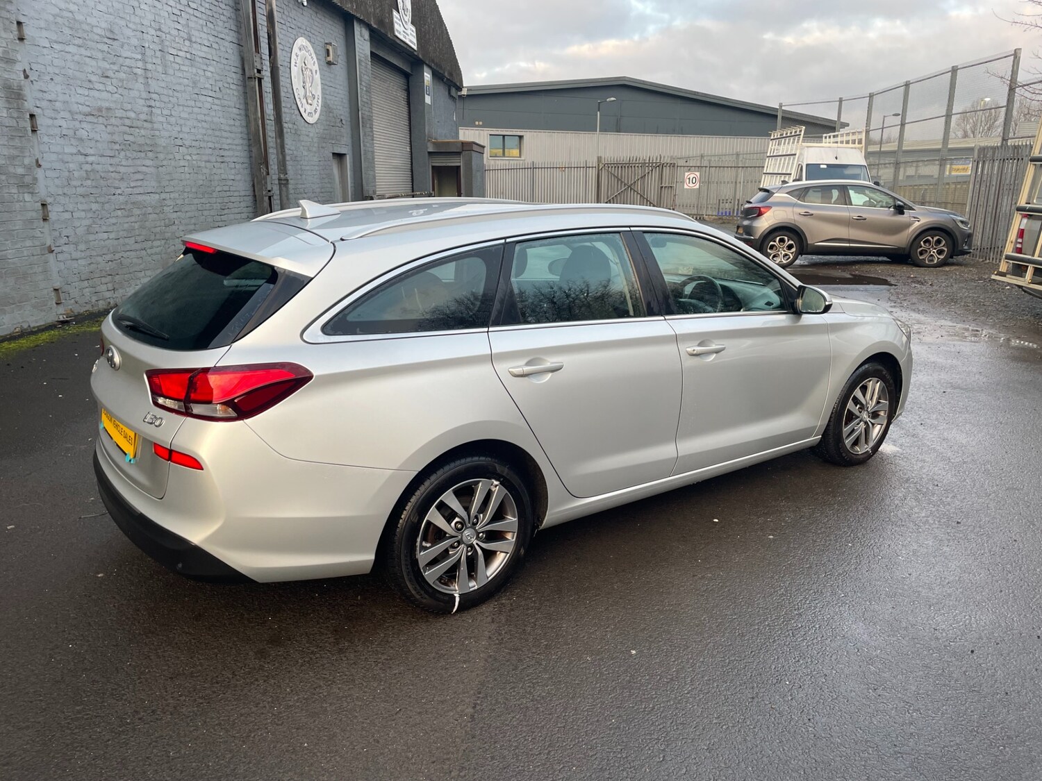 Used Hyundai i30 2018 for sale - 77183299: Photo 6