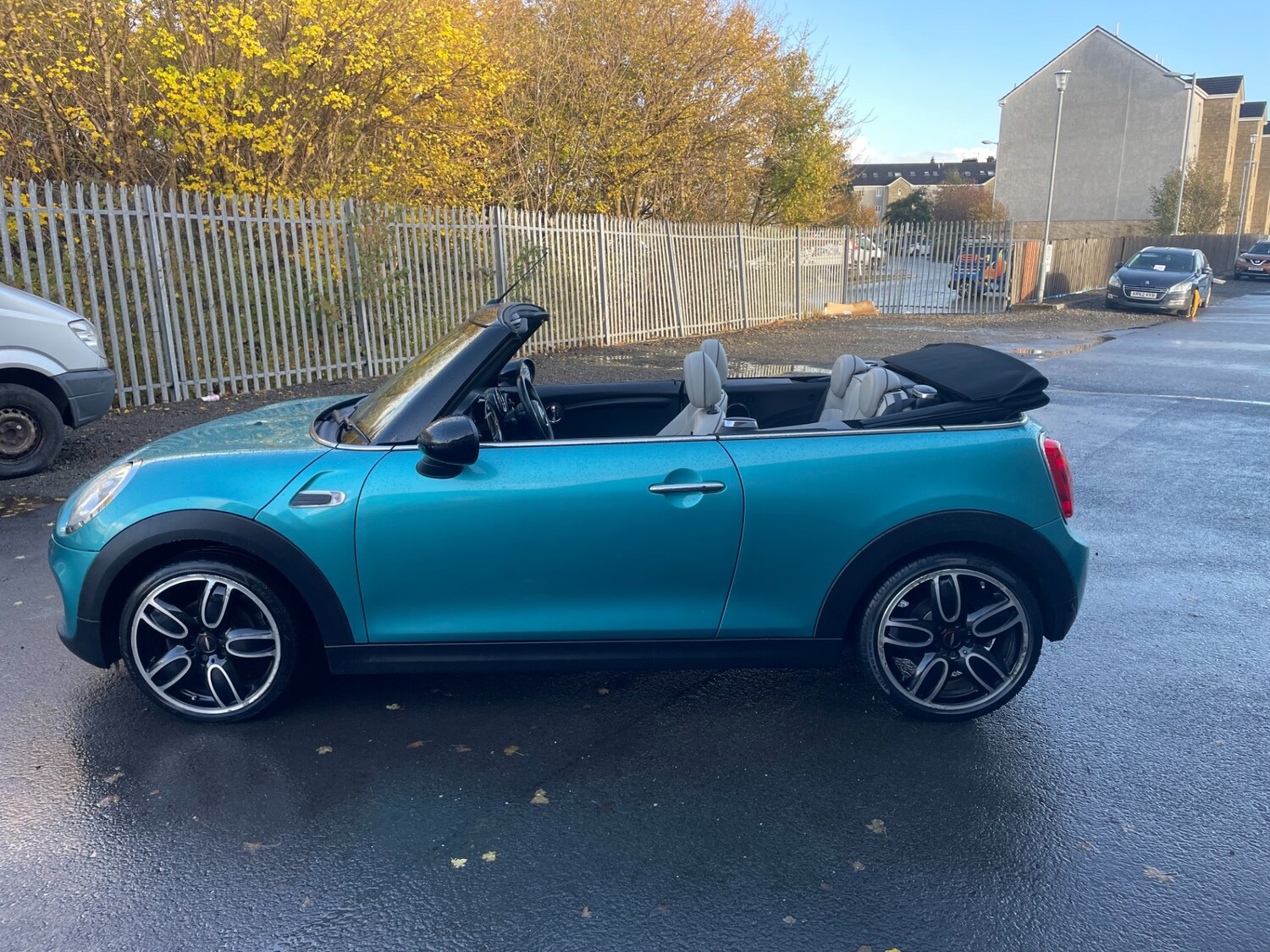Used MINI Convertible 2017 for sale - 76391829: Photo 16