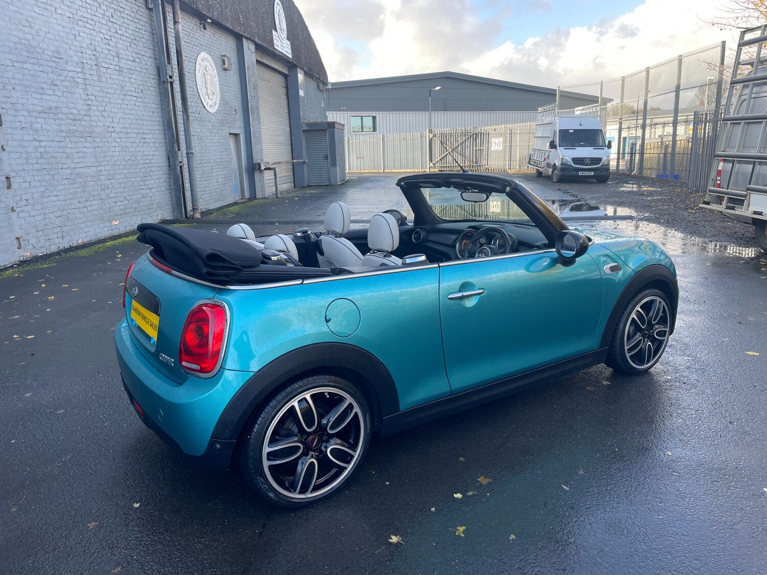 Used MINI Convertible 2017 for sale - 76391829: Photo 17