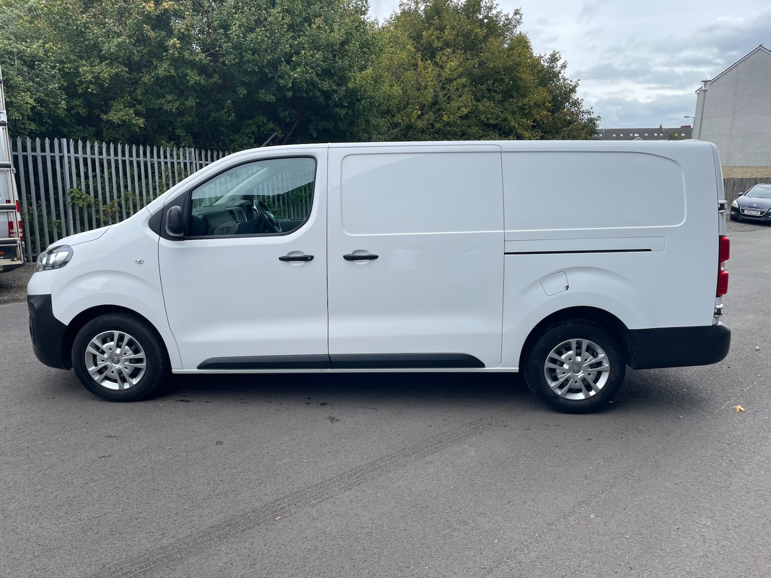Used Vauxhall Vivaro 2021 for sale - 75702681: Photo 8